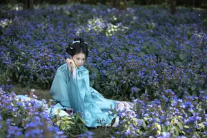 Zhi Zhi Qi: Enchanting Traditional Beauty on Horseback – YiTuYu Vol.8831 Forest Dream-6