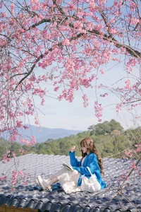 Dreamy muse amidst the blooming cherry blossoms in Da Lat-10