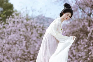 Ethereal Spring Muse: YiTuYu Vol.8958 Xiao Y Jin Tian Ye Hen Kai Xin-0
