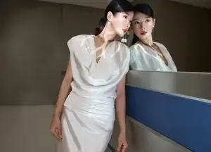 Trinh My Duyen: Fresh, Pure Beauty Like a Muse Under Golden Sunlight-6