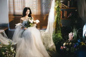 YiTuYu Art Language Vol.8775 Dan Dan: A Muse at the Piano - Melody of Pure Elegance-5