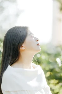 Serene winter afternoon with Wo Shi Xiao Long Ya - YiTuYu Vol.8917-13