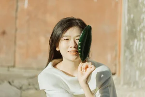 Serene winter afternoon with Wo Shi Xiao Long Ya - YiTuYu Vol.8917-5