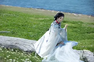 Wan Jiang Ting Vol.8722: Ethereal Beauty by the Stream, A Poetic Visual Journey-2