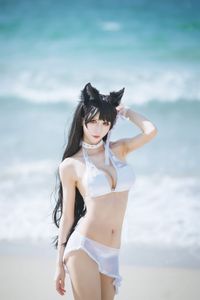 Captivating Azur Lane Atago Cosplay by Masaki Ya Qi on the Beach-26