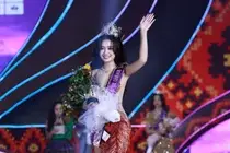 Nguyen Phuong Linh's Beauty Captivates: Will She Shine at Miss Tourism Vietnam 2026?-5