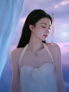Wang Churan: Dreamy Beauty by the Sunset Window, Captivating Ethereal Moment-3