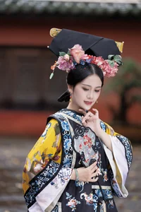 Timeless Elegance in YiTuYu Vol.8895 featuring Re Mei Shi Xiao Guai-4