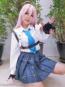 Stunning Takanashi Hoshino Cosplay by Lmusicl - Blue Archive Character Photography and Costume Inspiration-2