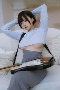 Coser Nyako: Discover the Alluring Guitar Girl Dress (72P - 1V)-4