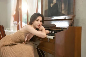 Classic Melodies: Nan Nan in YiTuYu Art Language Vol.8878 Visual Series-10