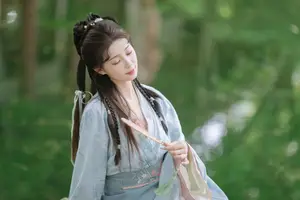 Discover Chu Yuan Yuan's Ethereal Beauty in YiTuYu Vol.8800 Collection-15