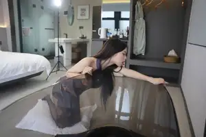 XiuRen Xiao Nai Jiao: Alluring Classic Qipao & Black Silk Stockings - Part01-23