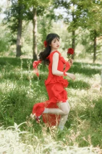 Stunning Portrait Photography: YiTuYu Art Language Vol.9193 Featuring Shi Zi in a Radiant Red Dress-2