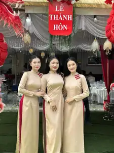 Graceful Vietnamese Ao Dai: The Elegant Beauty of a Vietnamese Girl Amidst Fresh Flowers-5