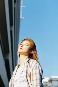 Discover Xiao Ming's Captivating Charm in YiTuYu Vol.8794: Natural Beauty Amidst Lush Greenery.-13