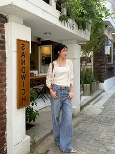 5 Chic Ways to Style Wide-Leg Jeans: Korean Fashion Trends and Outfit Inspiration for Women in 2026-4