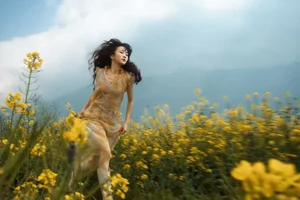 Elegant Spring Fashion Portraits: YiTuYu Art Language Vol.9349 Featuring Nan Er – New Wave Aesthetic Photography Collection-3