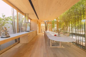Modern Minimalist Glass and Wood Forest Retreat: A Serene One-Story Sanctuary for Slow Living and Nature Immersion-1