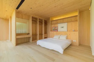 Modern Minimalist Glass and Wood Forest Retreat: A Serene One-Story Sanctuary for Slow Living and Nature Immersion-17