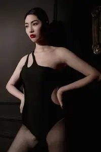 Captivating SUNNY in YiTuYu Vol.8657: An Alluring Art Language Collection-5