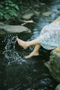 The Art of Summer: Long Xing Er’s Ethereal Portrait Series-4