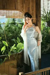 East Asian Grace: Girl in Modernized Attire and Exquisite Hair Ornament-24