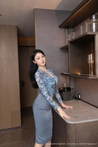 Modern Office Elegance: A Cinematic Fashion Journey With Anran-0