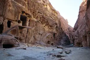 Discover Little Petra: Unraveling Ancient Nabataean Cave Architecture in the Middle East-0