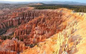 Discover Bryce Canyon National Park: Unique Hoodoo Rock Formations, Utah's Majestic Landscape-4
