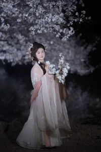 Elegant Artistic Portraits of Sei Waka Shoka in YiTuYu Art Language Vol.9391: Summer Aesthetic and Professional Photography Inspiration-20