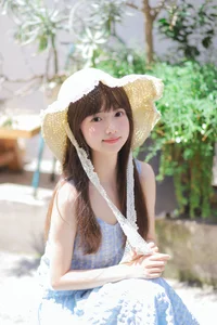 Elegant Japanese Aesthetic Photography: YiTuYu Art Language Vol.9124 Featuring Model Bo Luo You Dian Tian – Soft Portrait Inspiration and Timeless Style-18