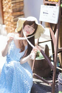 Elegant Japanese Aesthetic Photography: YiTuYu Art Language Vol.9124 Featuring Model Bo Luo You Dian Tian – Soft Portrait Inspiration and Timeless Style-1