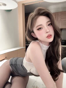 Sophisticated Office Style: A Portrait Study of Professional Elegance and Modern Corporate Fashion-8