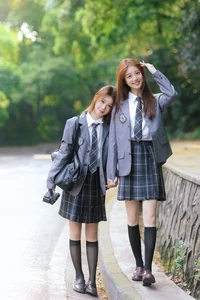 Ethereal Winter Portrait Photography: YiTuYu Art Language Vol.9141 Featuring Model Ci Yun Jing in a Frosty Landscape-9