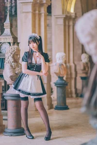Stunning Shimos Maid Collection Part02 Featuring Coser Shimo: Aesthetic Maid Cosplay Photography and Elegant Portrait Inspiration for Fans and Creators-1