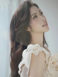 The mesmerizing elegance of Ha An in a soulful Femme Fatale inspired concept-7