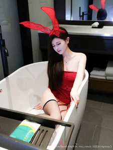 Stunning Red Skirt Style: Tian Ni's Exclusive Photoshoot - XiuRen No.10907 Elegant Portrait Series-26