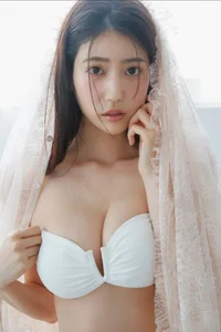 Stunning Portrait Photography Featuring Natsuki Abe: FRIDAY Monthly Girl 053 Exclusive Part 02 Visual Collection and Aesthetic Fashion Inspiration-16