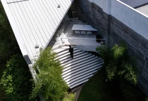 Modern Tropical 600m2 Garden House in Bandung: Folded Rooms Garden's Innovative Layered Architecture and Eco-Friendly Urban Living Design-4