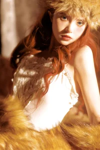 Stunning Winter Night Aesthetic Photography: Pa Pa Xiao Gong Zhu in YiTuYu Art Language Vol.9156-4