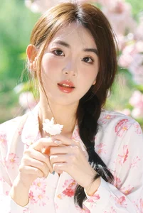 Ethereal Spring Portrait Photography: Yi Ming Amidst Blooming Double Cherry Blossoms - Art Language Vol.9339 Collection-1