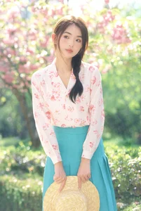 Ethereal Spring Portrait Photography: Yi Ming Amidst Blooming Double Cherry Blossoms - Art Language Vol.9339 Collection-12