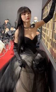 16 Stunning Tian Xi Wei AI Art Bra Style Outfits: The Ultimate Sexy Fashion Lookbook for Modern Aesthetic Inspiration-10