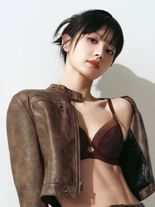 16 Stunning Tian Xi Wei AI Art Bra Style Outfits: The Ultimate Sexy Fashion Lookbook for Modern Aesthetic Inspiration-8