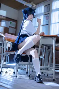 Captivating Blue Archive Misaki JK Cosplay by Coser@屿鱼 – Mystical School Uniform Charm-4