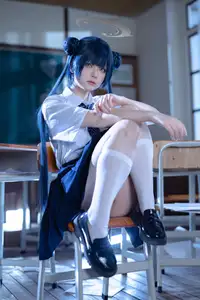 Captivating Blue Archive Misaki JK Cosplay by Coser@屿鱼 – Mystical School Uniform Charm-0