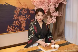 Su Yi Nuo No.10627: Captivating Traditional Grace in a Seductive Black Kimono-43