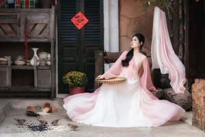 Ethereal Muse in Traditional Silk and Ancient Architecture-19