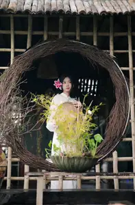 Elegant Vietnamese Beauty with Flowers-11